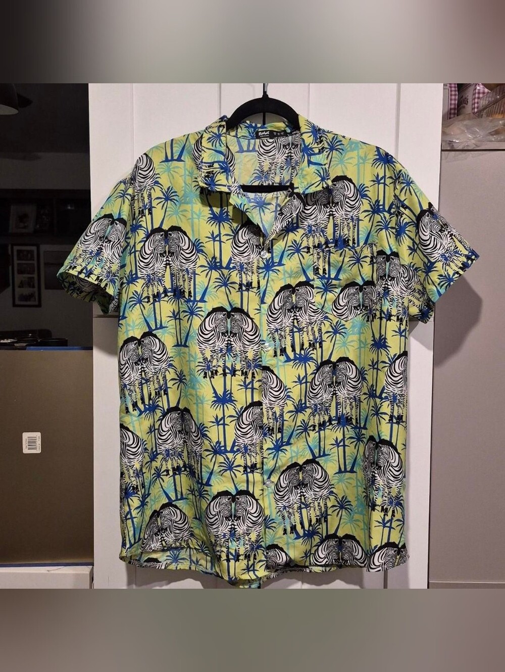 Neon Green & Blue Zebra Palm Print Short-Sleeve Button-Up Shirt